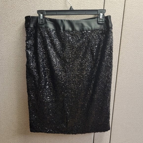 Express Black Sequin Pencil Skirt - Picture 1 of 4